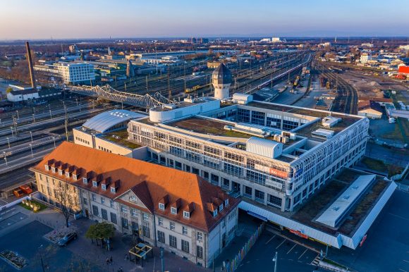 Porth Gruppe vermietet über 5.500 m² im Postbahnhof Darmstadt