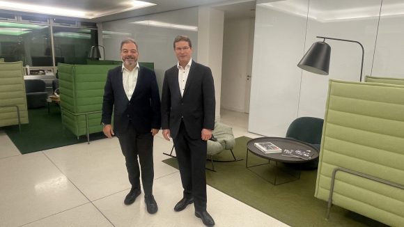 RFR und Groß & Partner bringen das Projekt 160 Park View gemeinsam über die Ziellinie