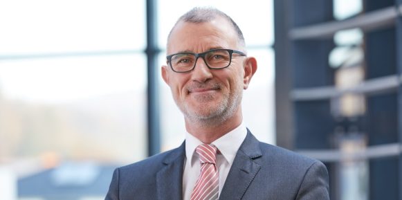 Holger Kirchhof legt sein Vorstandsmandat nieder