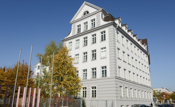 Chancen in einem herausfordernden Markt realisiert: REInvest erwirbt historische Immobilie im Münchener Arnulfpark