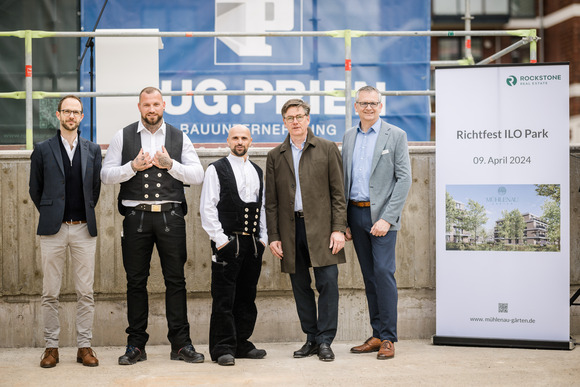 Rockstone feiert Richtfest für Mühlenau Gärten in Pinneberg Konii