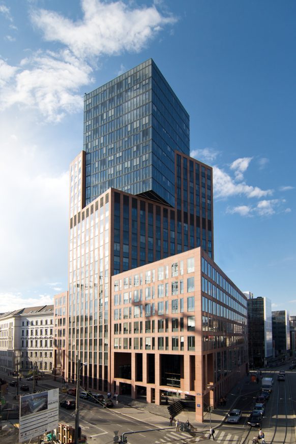 United Benefits Holding erwirbt für EURO REAL ESTATE den City Tower Vienna von der IMMOFINANZ