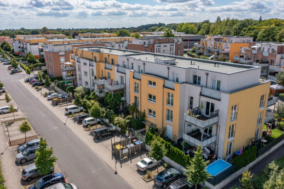 INDUSTRIA erwirbt Wohnportfolio aus drei Bestandsimmobilien von PATRIZIA