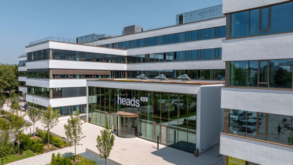 Eine exzellente Verbindung: Elektronik-Konzern Molex zieht in das preisgekrönte HEADS Office in Aschheim bei München ein