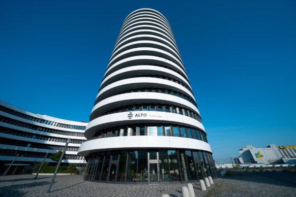 Sonar Real Estate übernimmt kaufmännisches Property Management für rund 88.000 m² Bürofläche im Düsseldorfer Medienhafen