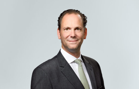 Kai F. Oulds wird Head of Industrial &amp; Logistics Germany bei CBRE
