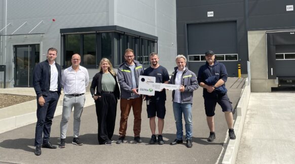 Aurelis übergibt neues Hauptlager im "Alten Stahlwerk" Hannover an ÜSTRA
