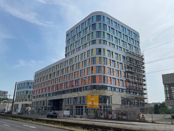 Deloitte mietet rund 8.000 m² im Ostforum Leipzig
