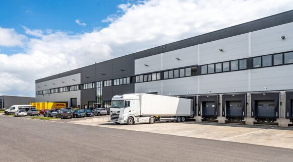 Thirteen Seven realisiert Deutschlands erstes WiredScore Platinum Zertifikat für Logistikimmobilien