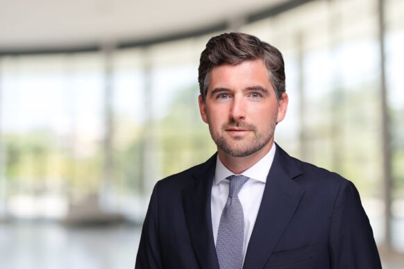 Savills holt Maximilian Jedlicki als Head of Corporate Finance - Northern and Central Europe
