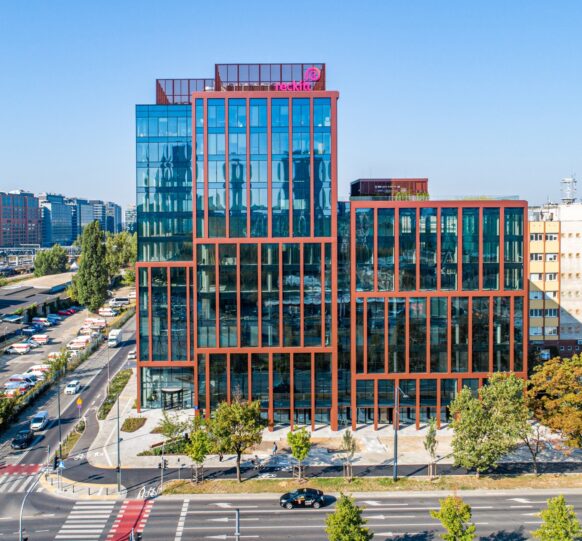 Manova Partners führt erste europäische Akquisition als unabhängige Investmentboutique durch 