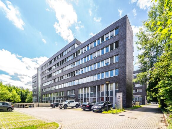 RUHR REAL vermittelt: KSI Bochum sichert sich neuen Standort mit 2.900 m² Büro- und Schulungsfläche
