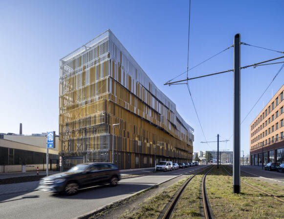 CA Immo verkauft Parkhaus im Zollhafen Mainz mit Aufschlag auf den Buchwert