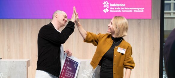 Ökologische Vielfalt und Aufenthaltsqualität im Fokus: Swarmlab gewinnt die hubitation finals