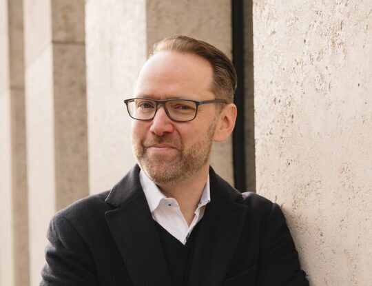 Von der Konzernwelt ins Start-up: Dr. Christoph Holzmann steigt bei &amp;ENSA ein