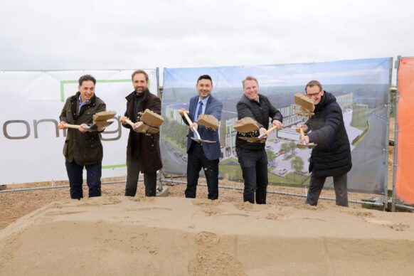 Spatenstich für spekulativen Logistik-Neubau in Viersen-Mackenstein