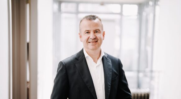 Instone Group: Sehr solide Geschäftsentwicklung in den ersten drei Quartalen 2025 mit starker Dynamik im Einzelvertrieb; Bestätigung der Jahresziele für 2025