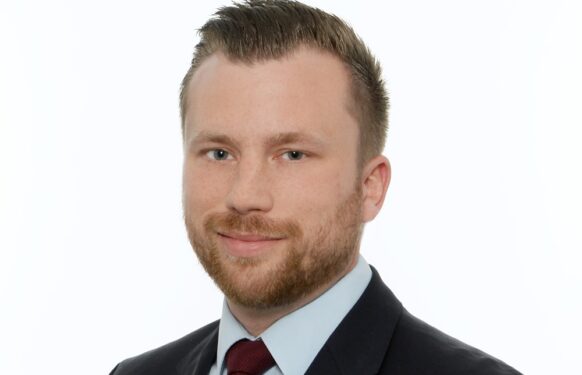 Daniel Siegl wird bei JLL neuer Team Leader Industrial &amp; Logistics Süd