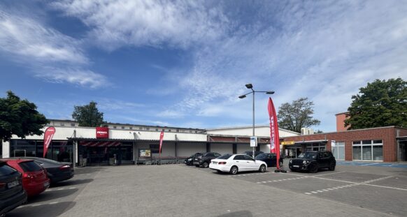 FIM Unternehmensgruppe erwirbt weiteres Nahversorgungszentrum - Penny-Markt als Ankermieter in Hamburg
