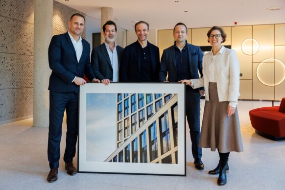 PANDION stellt OFFICEHOME Rise in Düsseldorf fertig und übergibt erste Mietflächen&nbsp;