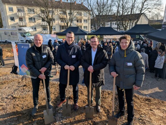 Spatenstich für gefördertes Wohnhaus mit Kita in Hofheim am Taunus