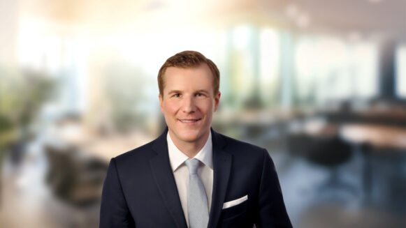 Sebastian Stein startet bei Savills als Director Investment im Bereich Capital Markets
