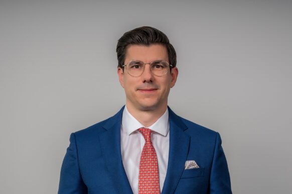 Newmark ernennt Lukas Kasperczyk zum Head of Office Leasing für Frankfurt