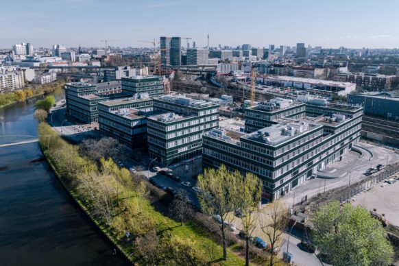 Premium-Core-Fonds startet mit erstem Ankauf im Innovationscampus BERLIN DECKS