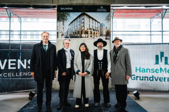 HanseMerkur Grundvermögen und Bauwens feiern Richtfest des „Goldschmied Carré“ am Kölner Dom