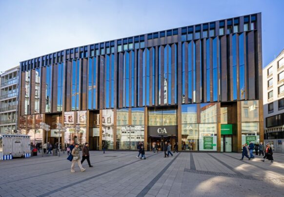 Vollvermietung in der Münchner Innenstadt: Internationaler Immobiliendienstleister sichert sich letzte Bürofläche