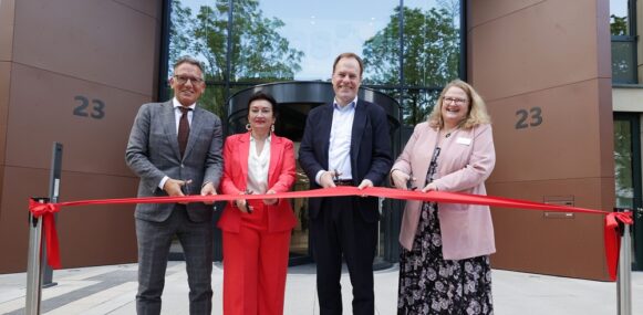 ABG Real Estate übergibt Flächen im „Yorcks Campus“ an Volkshochschule Düsseldorf