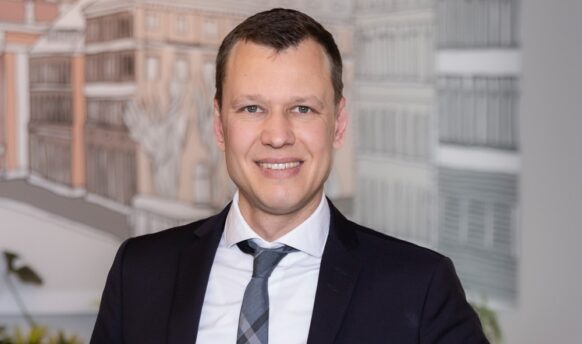 Peter Tölzel übergibt JLL Healthcare-Investment-Leitung an David Keller