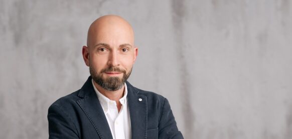 Praeclarus baut Facility Management mit Michael Leber aus