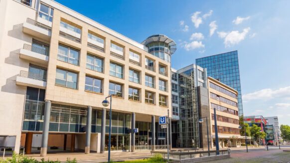 Aroundtown vermietet vier Hotels in deutschen Metropolregionen an PRISM