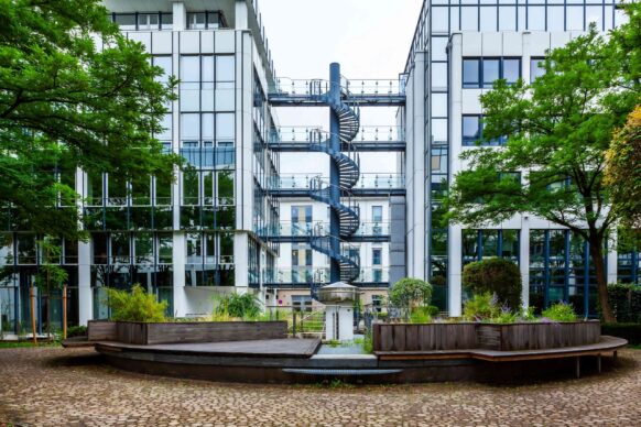 CLS repositioniert Maximilianforum in München zum Life-Science-Hub