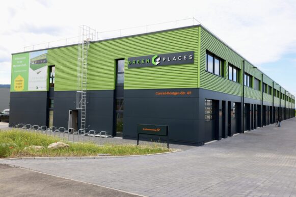 GreenPlaces stellt 34 flexible Gewerbeeinheiten in Bisingen fertig