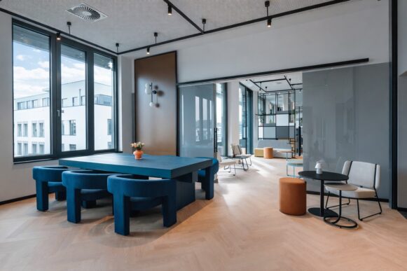 smartments betreibt zwei Serviced-Apartmenthäuser für M&amp;G Real Estate
