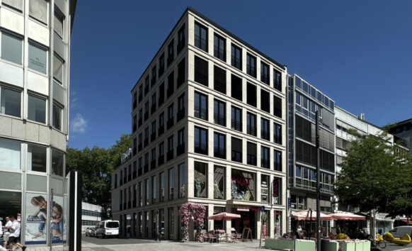 Düsseldorfer Schadowstraße gewinnt neuen Publikumsmagneten