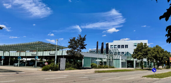 Sternegalerie erwirbt ehemalige Mercedes-Benz-Niederlassung in Leonberg